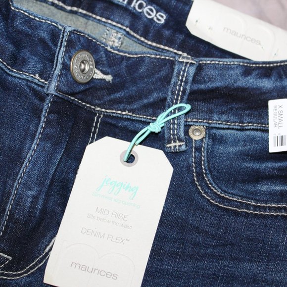 Maurices Dark Wash Distressed‎ Mid Rise Jegging Jeans NWT - Picture 6 of 6